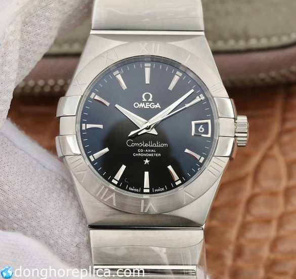 Đồng hồ Omega Chronometer siêu phẩm thời gian ấn tượng