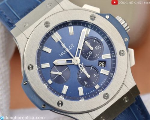 Đồng Hồ Hublot Replica 1:1 Chronohgraph 301.SX.7170.LR 23 Toàn bộ mặt số là màu xanh nhã nhặn,trên đó sử dụng bộ tia chỉ giờ được phủ 1 lớp sơn phát sáng.Bộ kim đòng hồ giờ,phút vẫn theo kiểu dáng đặc trừng cua Hublot