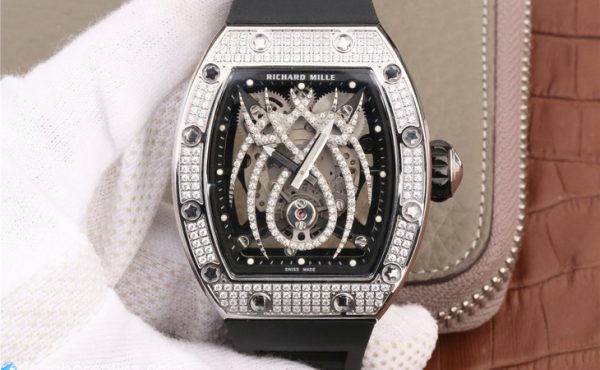 Địa chỉ mua đồng hồ đồng hồ Richard Mille 19-01 uy tín chất lượng nhất