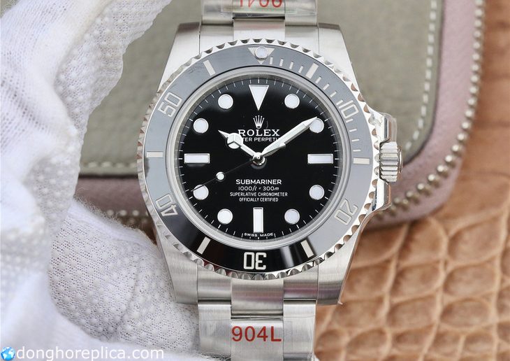 Giới thiệu đồng hồ Rolex Submariner no date 114060 Replica 1:1