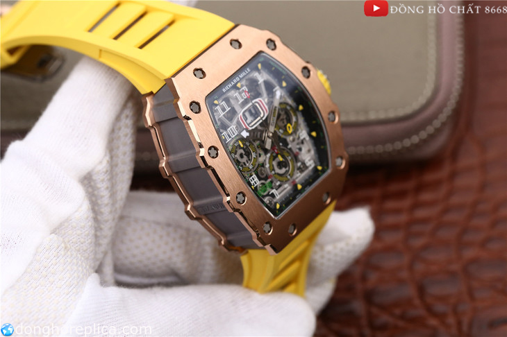 Chi tiết bộ vỏ của đồng hồ Richard Mille RM 025 Rose Gold Skeleton