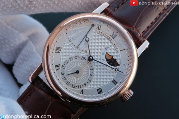 Những chiếc đồng hồ của nhà Breguet được sở hữu những yếu tố rất đặc trưng của thương hiệu như là cạnh vỏ đồng hồ khung khía đồng xu, mặt Dial được trang trí bằng những họa tiết Guilloche tỉ mỉ