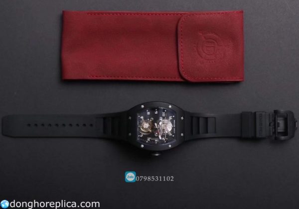 Dây cao su cao cấp được trang bị trên chiếc đồng hồ RM 001 Richard Mille Tourbillon Replica cao cấp