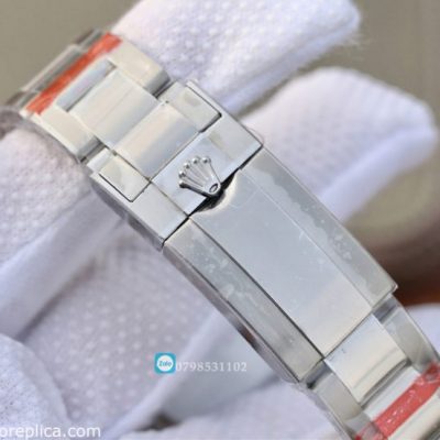 Phần dây khóa của đồng hồ Rolex Daytona stainless steel price