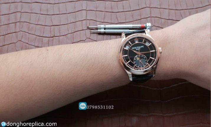 Thông số kích thước của chiếc đồng hồ Patek Philippe 5205r