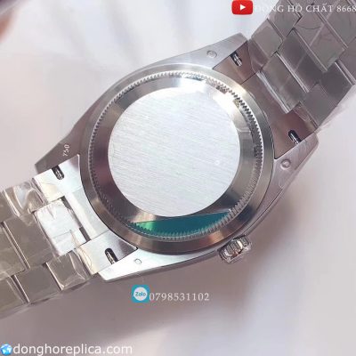 Lắp lưng kín của sản phẩm