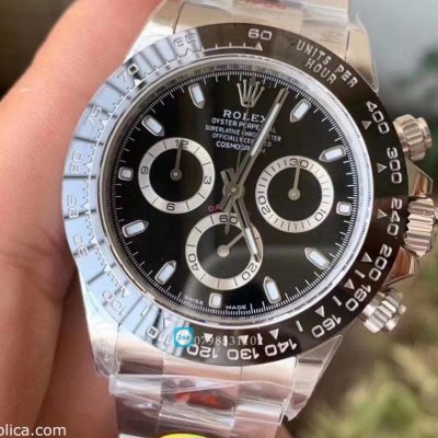 Mặt số đồng hồ Rolex daytona mặt đen được hoàn thiện vô cùng tỉ mỉ