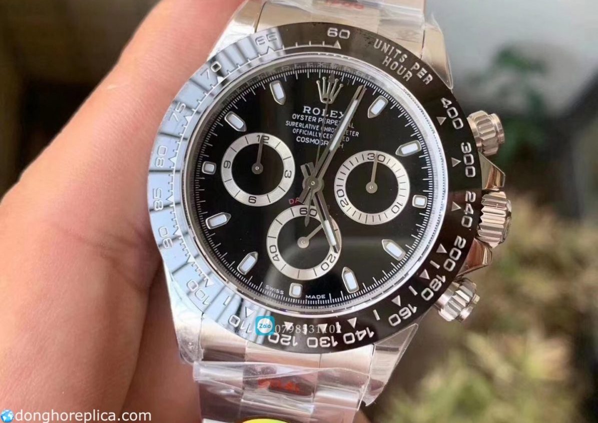 Mặt số đồng hồ Rolex daytona mặt đen được hoàn thiện vô cùng tỉ mỉ