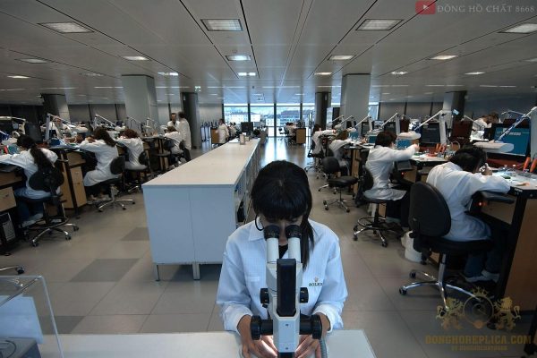 Noob Factory là một trong những nhà máy lớn nhất tại HongKong. Chuyên sản xuất các mẫu đồng hồ Rolex Fake cao cấp nhất.