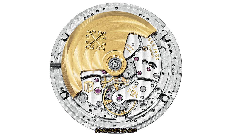 Nhà sản xuất đã tinh tế trong việc trang bị thêm cỗ máy Caliber 324 S IRM QA LU