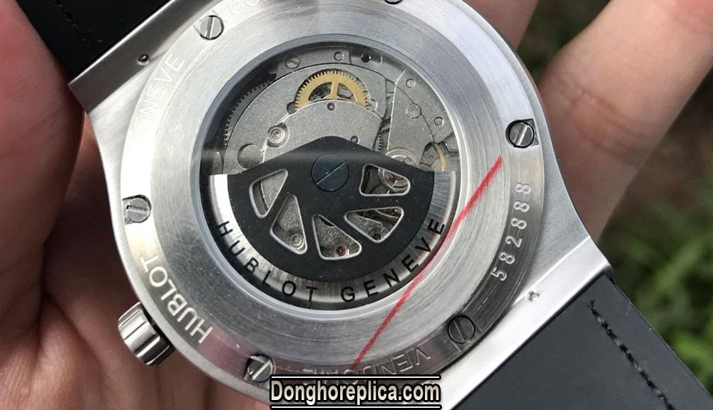 Đồng hồ Hublot giá 2 triệu – Những thông tin hữu ích không thể bỏ qua