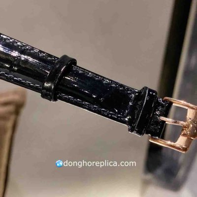 đồng hồ chanel trắng