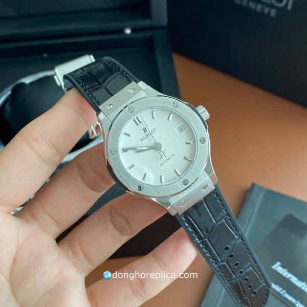 Đồng Hồ Nữ Hublot Classic Fusion 542.NX.2611.RX White Replica 1:1