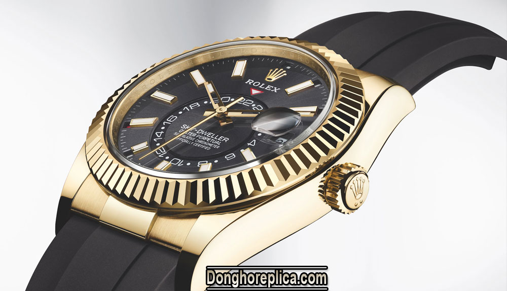 Bộ sưu tập đồng hồ Rolex Sky-Dweller - Chiếc đồng hồ ưu việt của phi công