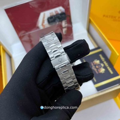 Đồng Hồ Patek Philippe Replica BST Nautilus 5726/1A-001 Annual Calendar 40mm