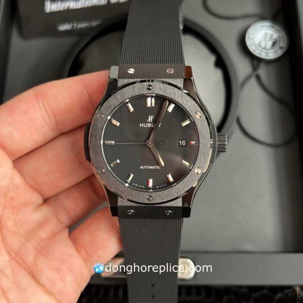 Đồng Hồ Hublot Super Fake BST Classic Fusion 542.CM.1171.RX Black Magic Cermaic