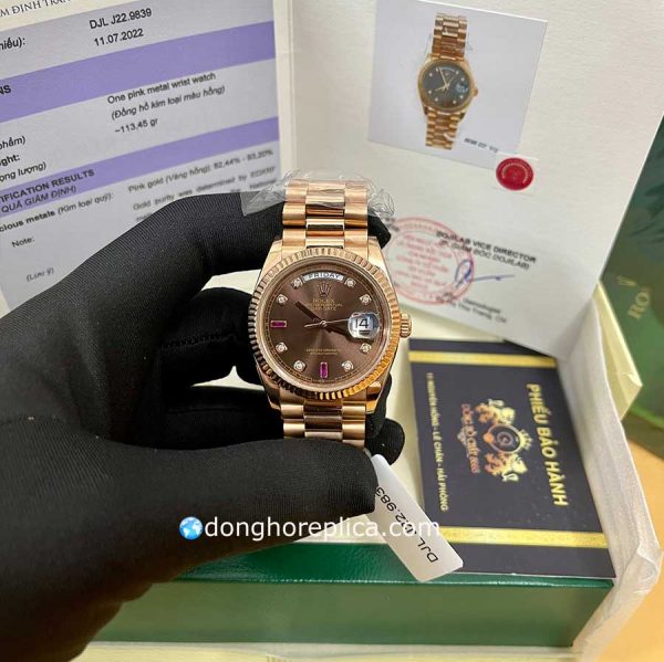 đồng hồ Rolex Day-Date Chế Tác Bọc Vàng 75% Độ Kim Moissanite & Đá Ruby Thiên Nhiên