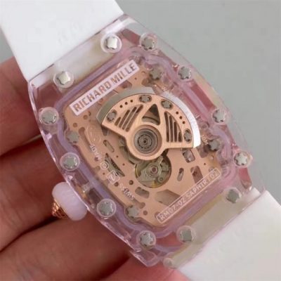 Đồng hồ nữ Richard Mille RM 07-02 sở hữu bộ máy ấn tượng