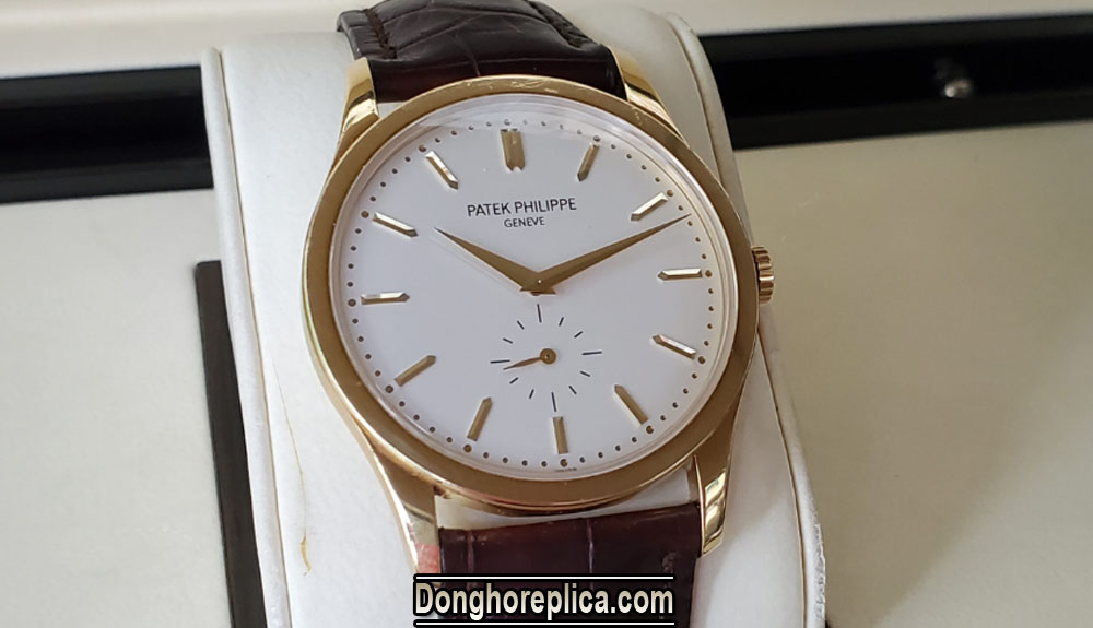 Thiết kế của chiếc đồng hồ Patek Philippe 5196j