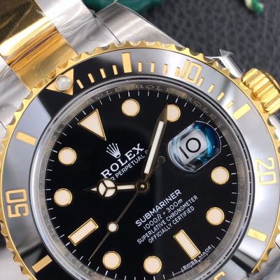 Mặt số sản phẩm đồng hồ Rolex Gold Black Submariner 116618LN-0001 Replica 1:1 tích hợp nhiều chức năng