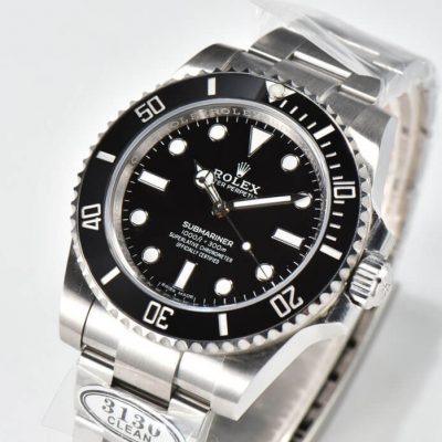 Black Rolex Submariner 114060-97200 40mm sở hữu chất liệu cao cấp và ưu việt