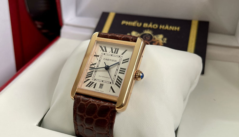 Chất lượng và chất liệu ấn tượng của đồng hồ nữ Cartier