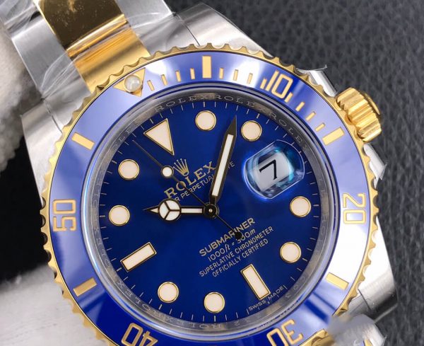 Đánh giá chi tiết mặt Dial của đồng hồ Rolex Submariner Oystersteel And Yellow Gold 116613LB