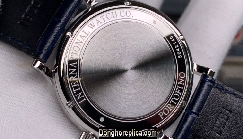 Đồng hồ IWC Fake siêu cấp Replica 1:1 trang bị bộ máy ấn tượng