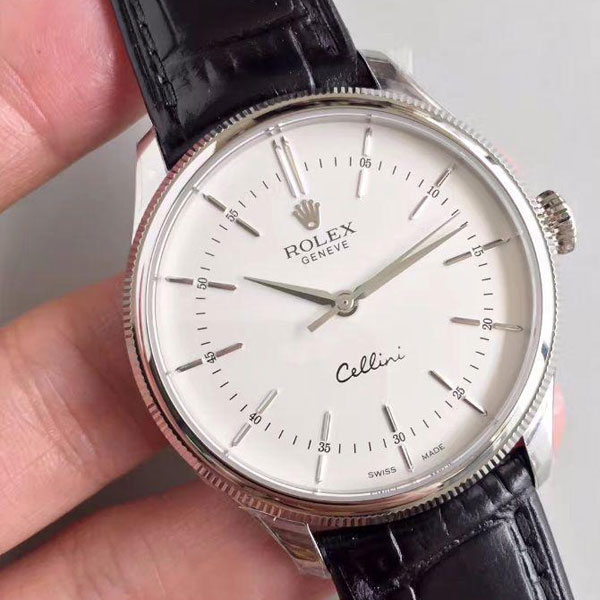 Chất liệu vỏ đồng hồ Rolex Cellini Platinum