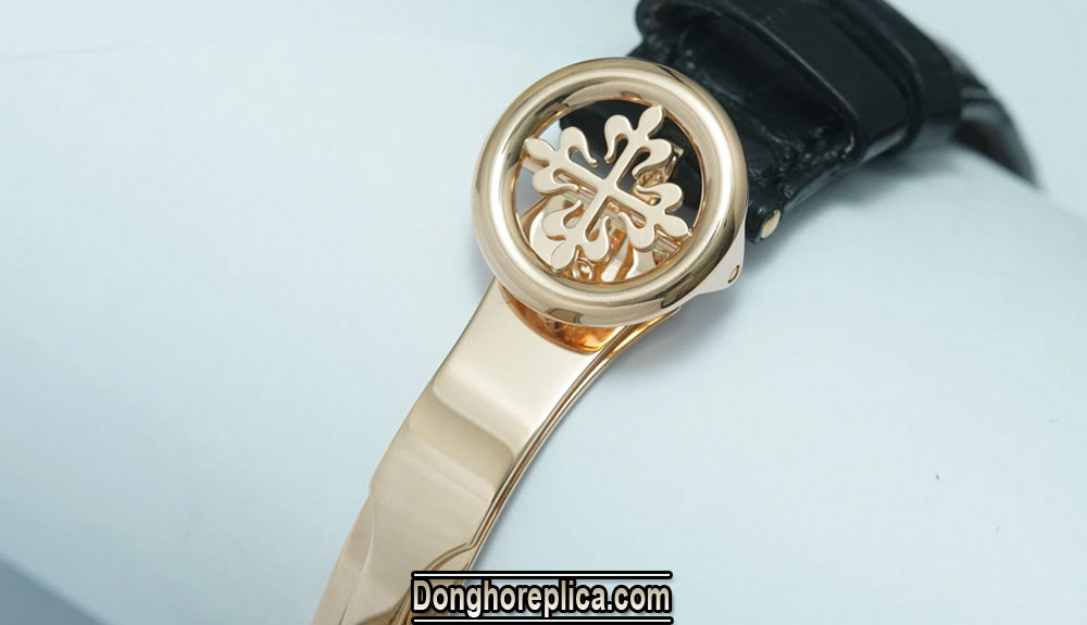 Đánh giá thiết kế dây và khoá của mẫu đồng hồ Patek Philippe 5170r 010 phiên bản Replica 1:1