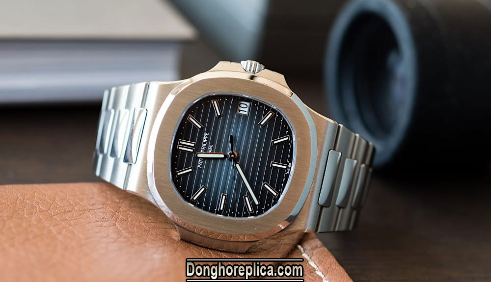 Nhu cầu bán lại đồng hồ Patek Philippe cũ