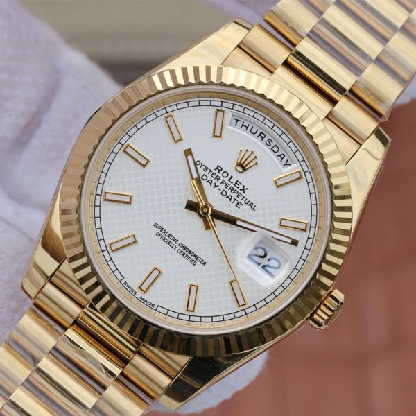 tổng thể đồng hồ Rolex Day Date M228238-0008