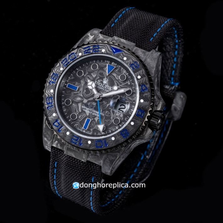 Thiết kế vỏ đồng hồ Rolex GMT Master II DIW Carbon Fiber Blue từ Carbon