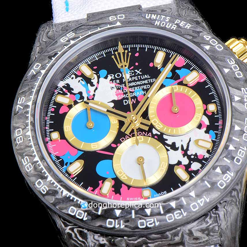 Mặt số đồng hồ đồng hồ Rolex siêu cấp 1:1 Daytona Cosmograph Carbon Rubber trẻ trung pha chút cổ điển