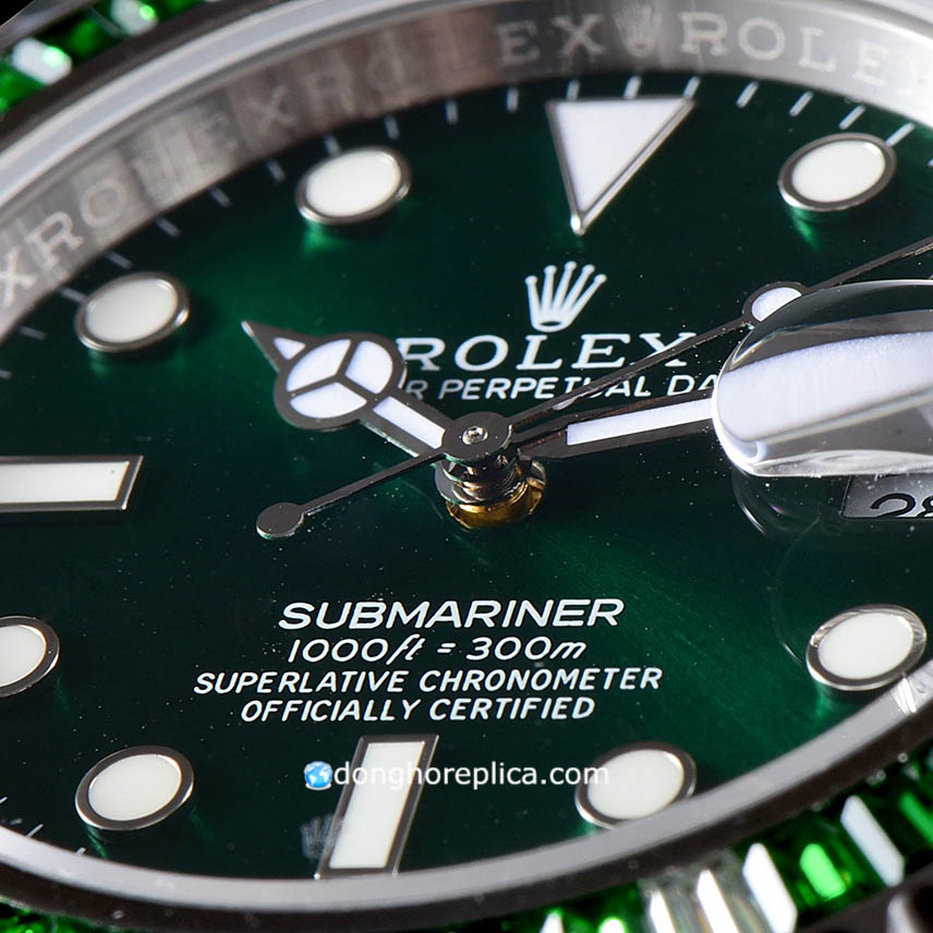Từng chi tiết mặt số của Rolex siêu cấp BST Submariner 116610LV Green Dial đều được làm rất ấn tượng