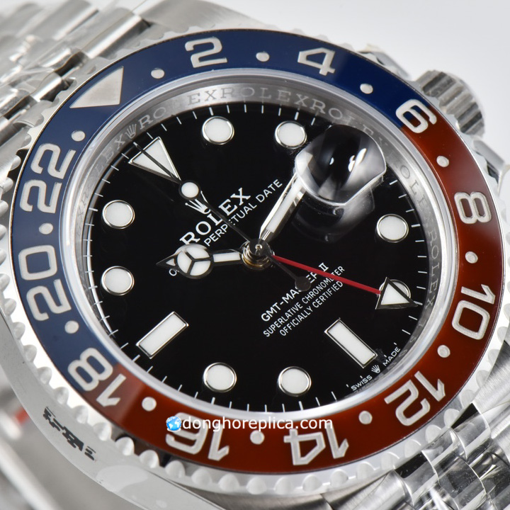 Mặt số đen sang trọng trên đồng hồ Rolex Rep 1:1 GMT Master II M126719BLRO-0003