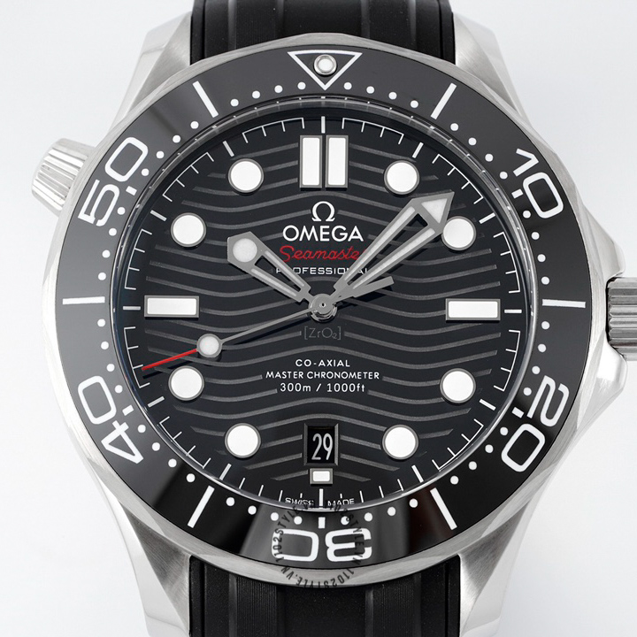 Thiết kế tổng thể của mẫu đồng hồ Omega nam Seamaster 210.92.44.20.01.001 Black Dial