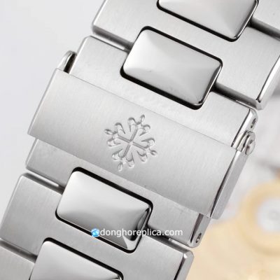 Dây đeo mẫu đồng hồ Patek Philippe Geneve Nautilus 5711 Blue Dial Diamond