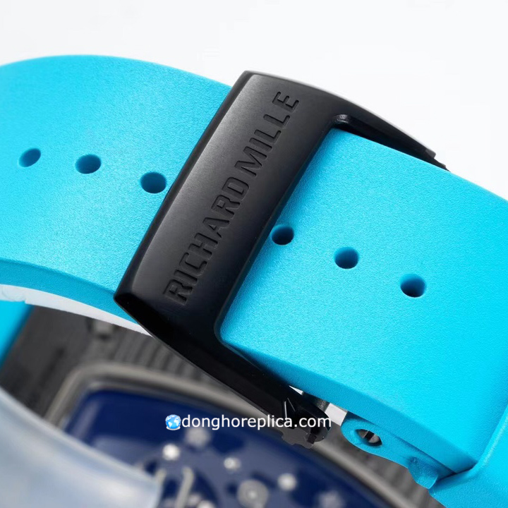 Núm điều chỉnh và dây đeo mẫu đồng hồ Richard Mille Tourbillon RM 055 TPT Carbon Blue Straps