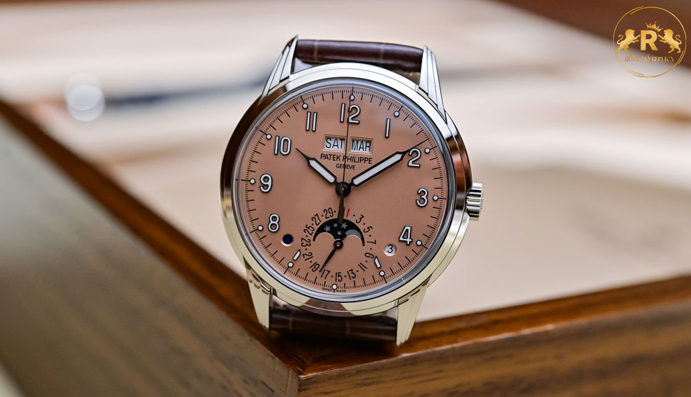 Đồng hồ lịch vạn niên Patek Philippe 5320G-011