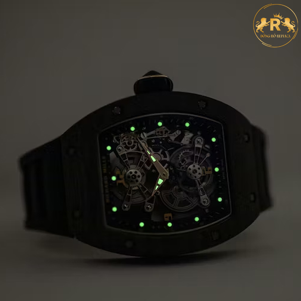 Mặt số đồng hồ Richard Mille RM 17 01 được thiết kế theo phong cách Skeleton