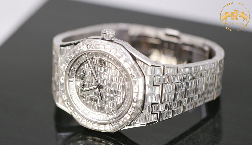 cách chăm sóc và bảo dưỡng đồng hồ Audemars Piguet full đá