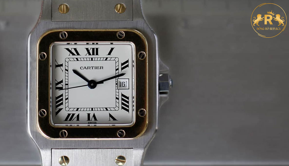 Nên tháo đồng hồ Cartier ra khi chỉnh giờ